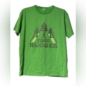 Adult 8 Billion Trees Tree Hugger T-shirt Green Size M